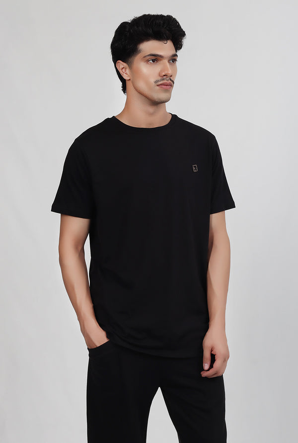 Black Basic T-Shirt With Logo Metal Batch